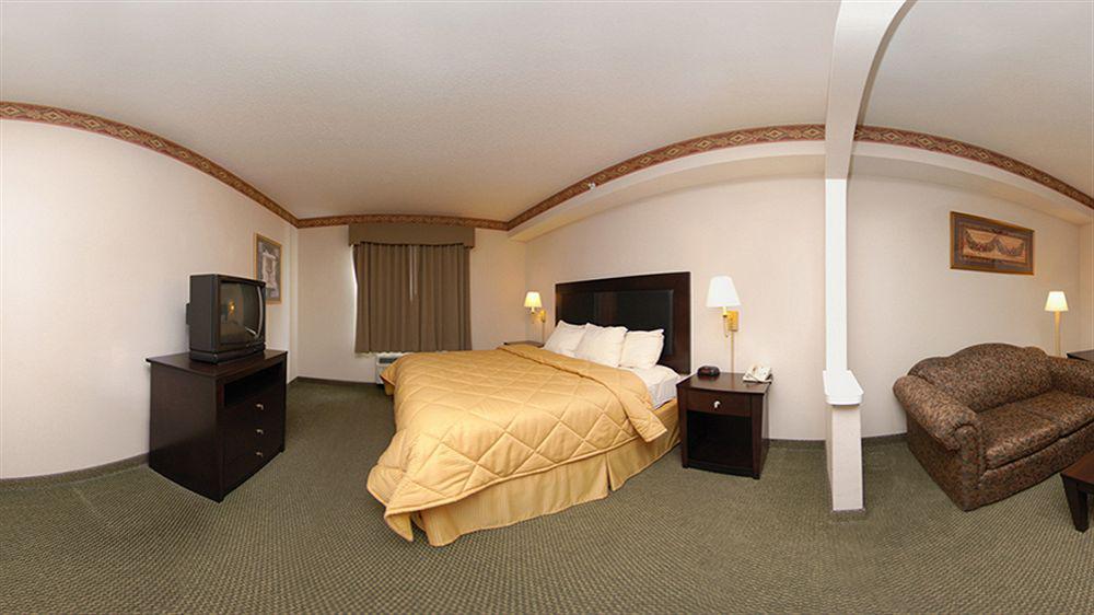 Hotel Comfort Inn&suites