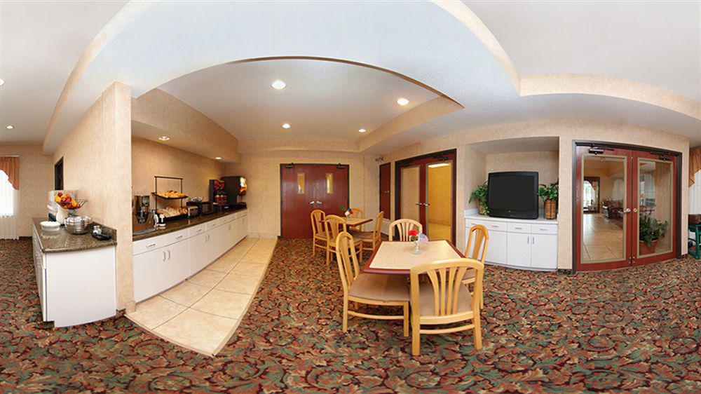Hotel Comfort Inn&suites 3*